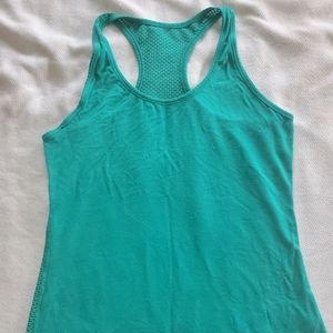 Zyia feelin it tank sz. small